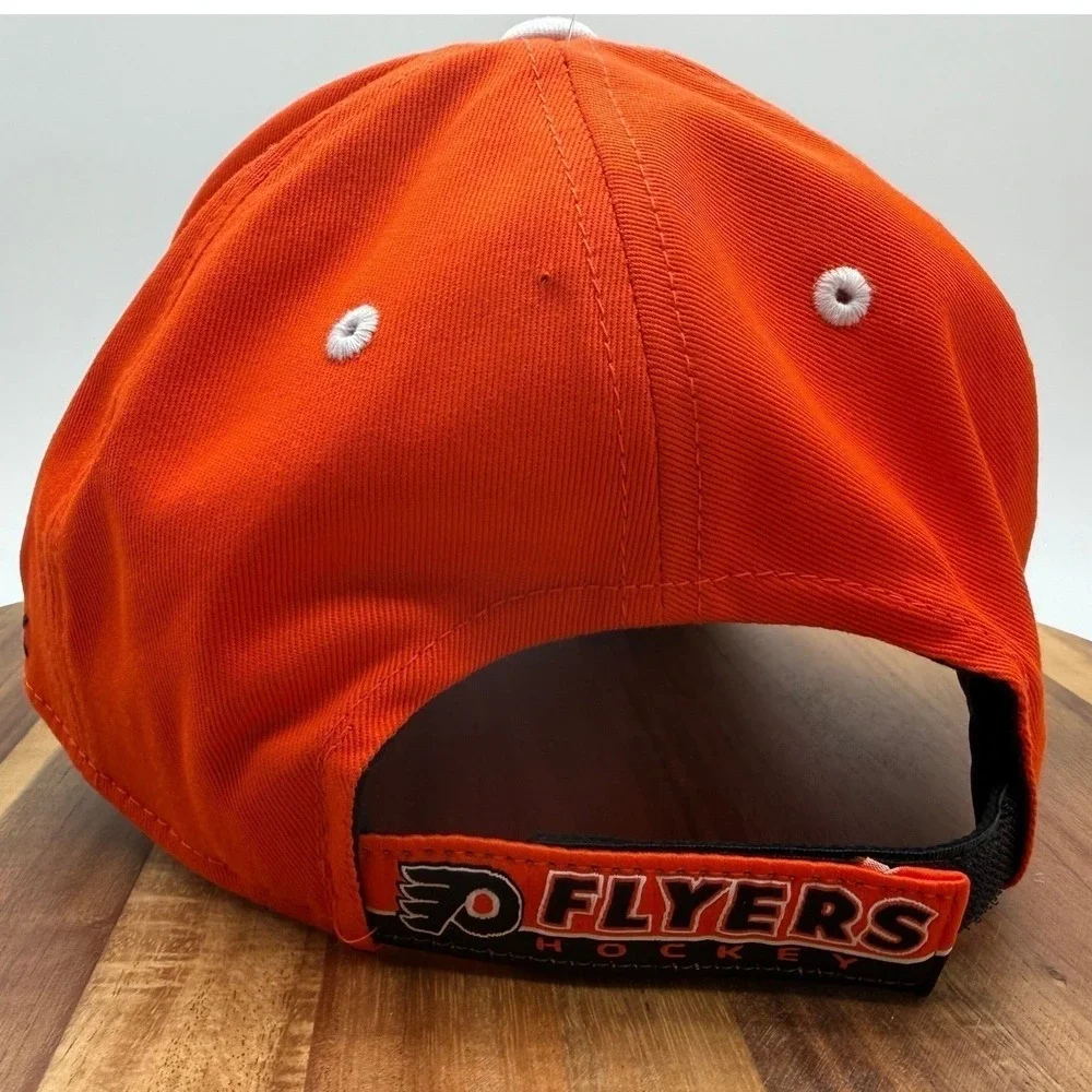New Lot of 2 Philadelphia Flyers NHL Reebok Hats Adjustable Face Off Headwear